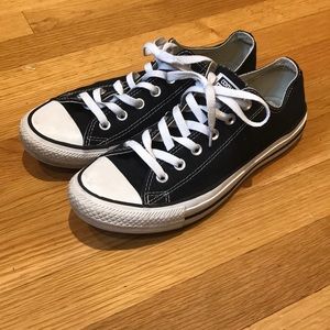 Black Low Top Converse (W 9.5)